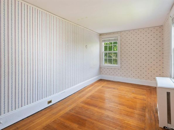 27 Bedford Road, Pleasantville NY 10570