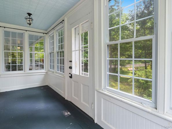 27 Bedford Road, Pleasantville NY 10570