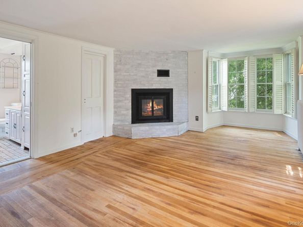 27 Bedford Road, Pleasantville NY 10570