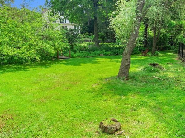 27 Bedford Road, Pleasantville NY 10570