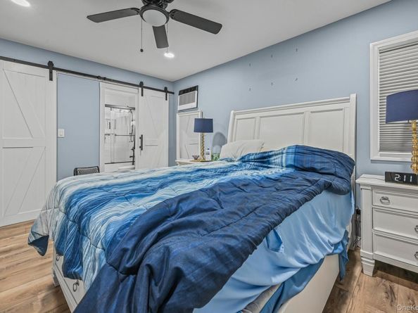530 N Hawthorne Street, Massapequa NY 11758
