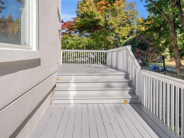 35 Columbia Place, Mount Vernon NY 10552