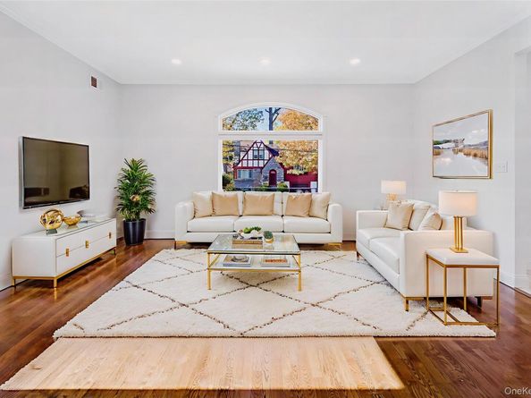 35 Columbia Place, Mount Vernon NY 10552