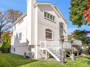 35 Columbia Place, Mount Vernon NY 10552