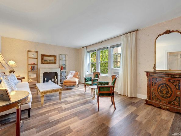 83 N Broadway 1F, White Plains NY 10603