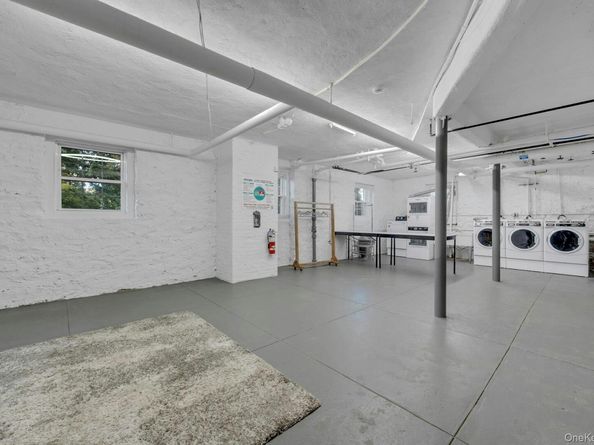 83 N Broadway 1F, White Plains NY 10603