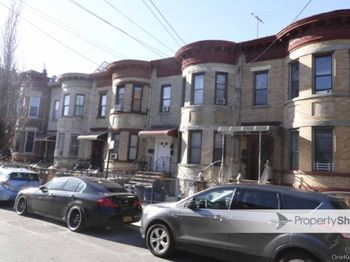 220 E 34th Street