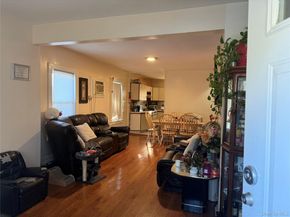 546 Clark Place, Uniondale NY 11553