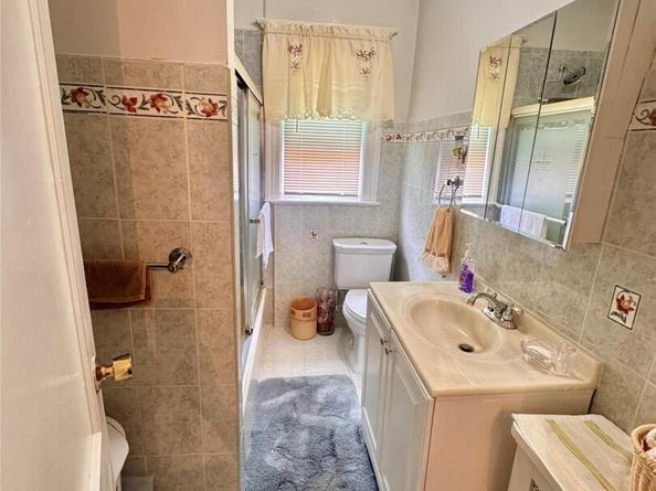 101-17 46th Ave, Corona NY 11368