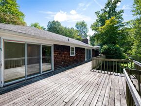 11 Skyview Drive, Armonk NY 10504