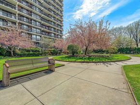 150-38 Union Turnpike 1D, Flushing NY 11367