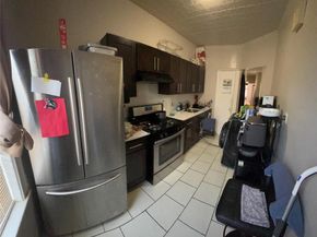 7520 64th Place, Glendale NY 11385