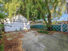 48-35 Clearview Expressway, Oakland Gardens NY 11364
