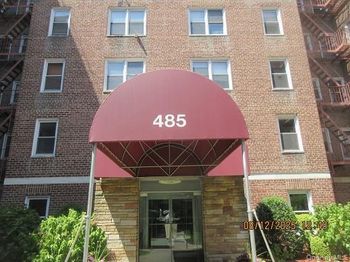 485 Bronx River