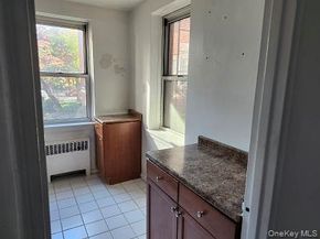 485 Bronx River B15, Yonkers NY 10704