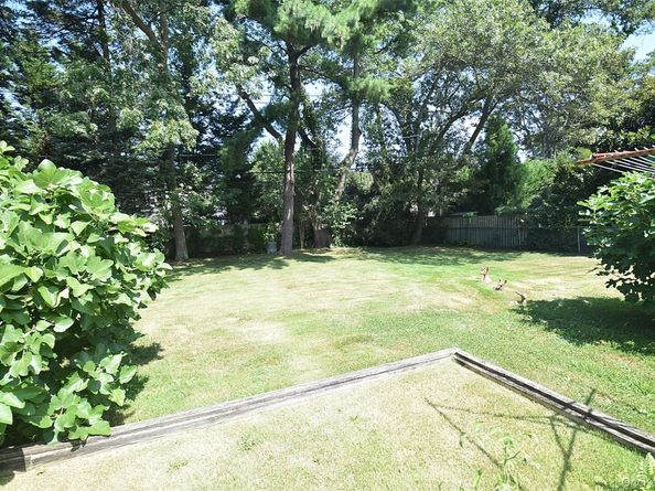 42 Lauren Avenue, Dix Hills NY 11746