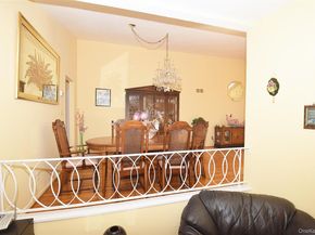 42 Lauren Avenue, Dix Hills NY 11746