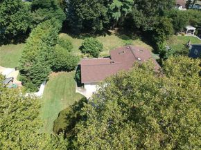 42 Lauren Avenue, Dix Hills NY 11746