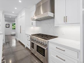 32 Wildwood Drive, Great Neck NY 11024