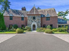 32 Wildwood Drive, Great Neck NY 11024
