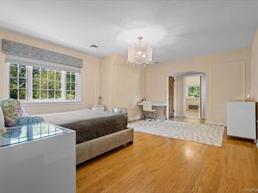 32 Wildwood Drive, Great Neck NY 11024