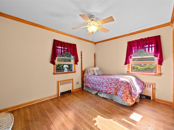 839 Pondview Road, Riverhead NY 11901