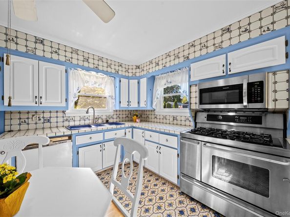 839 Pondview Road, Riverhead NY 11901