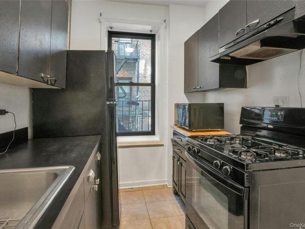 760 Brady Avenue 117, Bronx NY 10462
