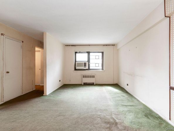 34-11 93rd Street 4B, Jackson Heights NY 11372