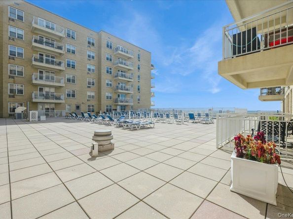 700 Shore Road 2E, Long Beach NY 11561