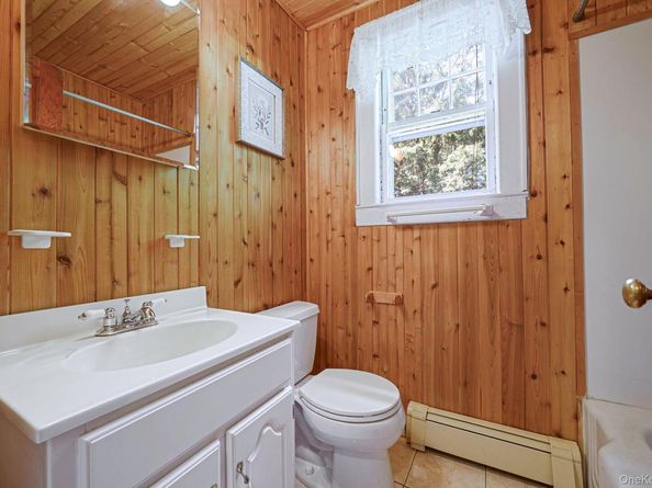 84 Yaphank Avenue, Yaphank NY 11980