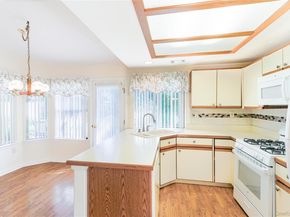 20 Amagansett Court, Ridge NY 11961