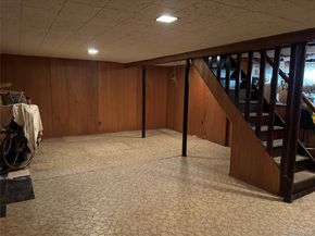 957 N Fulton Avenue, Lindenhurst NY 11757