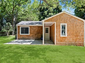 26 S Menantic Road, Shelter Island NY 11964