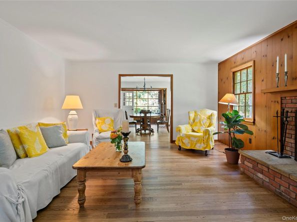 26 S Menantic Road, Shelter Island NY 11964