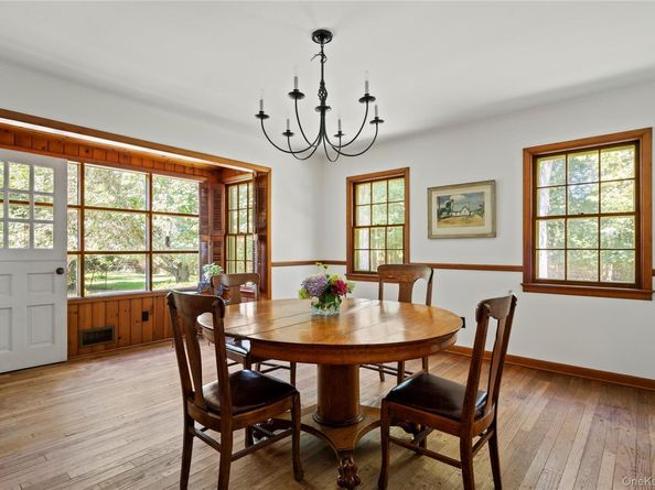 26 S Menantic Road, Shelter Island NY 11964