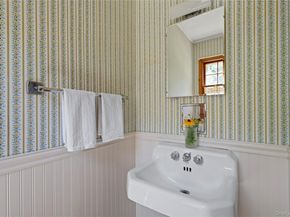 26 S Menantic Road, Shelter Island NY 11964