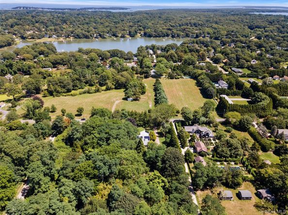 26 S Menantic Road, Shelter Island NY 11964