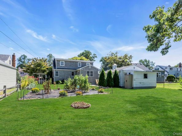 19 Timber Road, Glen Cove NY 11542