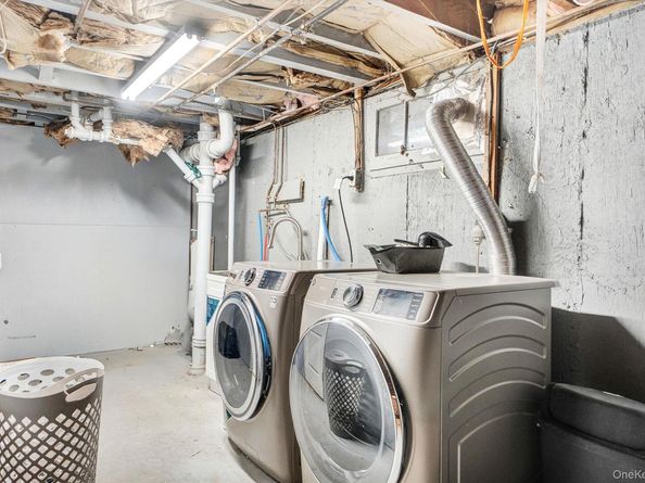 57 1st Street, Hicksville NY 11801