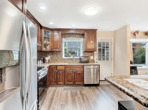 57 1st Street, Hicksville NY 11801