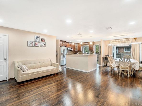 57 1st Street, Hicksville NY 11801