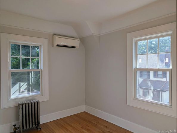 7212 Harrow Street, Forest Hills NY 11375