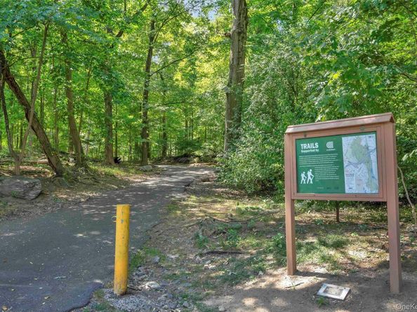 12 Westchester Avenue 3K, White Plains NY 10601
