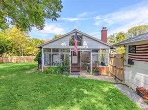 31 Elm Road, Rocky Point NY 11778