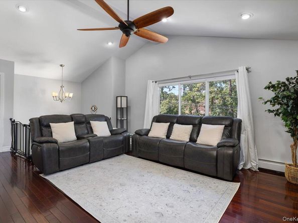 15 Grand Avenue, Patchogue NY 11772
