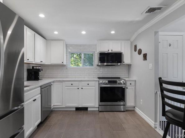 15 Grand Avenue, Patchogue NY 11772