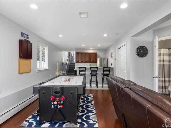 15 Grand Avenue, Patchogue NY 11772