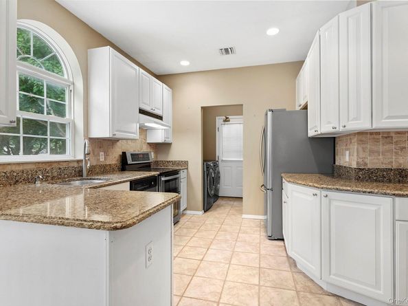 22 Embassy Road, Selden NY 11784