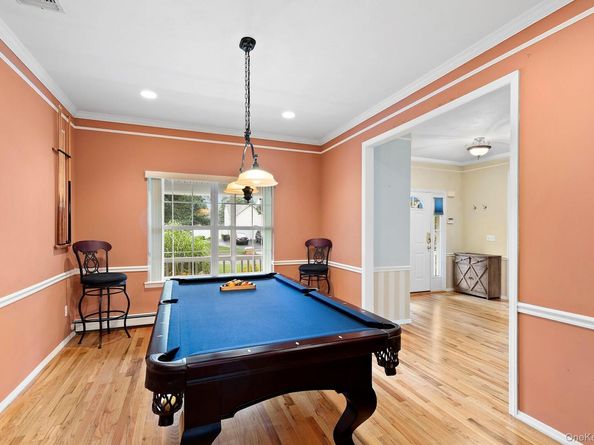 22 Embassy Road, Selden NY 11784